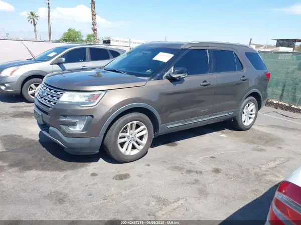 1FM5K7DH3GGB75784 2016 FORD EXPLORER - Image 2