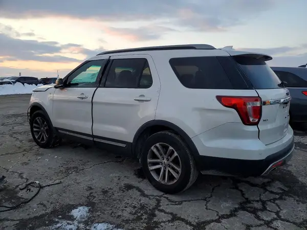 1FM5K7DH3GGC28550 2016 FORD EXPLORER - Image 2