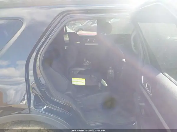 1FM5K7DH3HGA55825 2017 FORD EXPLORER - Image 8