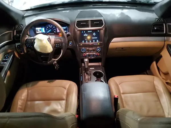1FM5K7DH3HGA70146 2017 FORD EXPLORER - Image 8