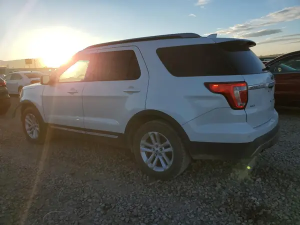 1FM5K7DH3HGA78876 2017 FORD EXPLORER - Image 2