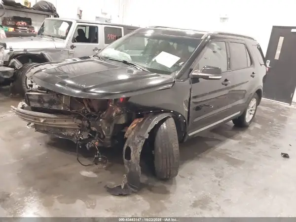 1FM5K7DH3HGB62874 2017 FORD EXPLORER - Image 2