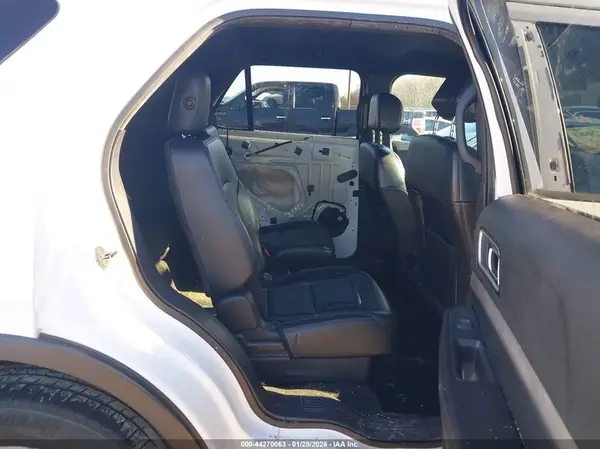 1FM5K7DH3HGC10230 2017 FORD EXPLORER - Image 8
