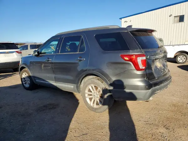 1FM5K7DH3HGD64498 2017 FORD EXPLORER - Image 2