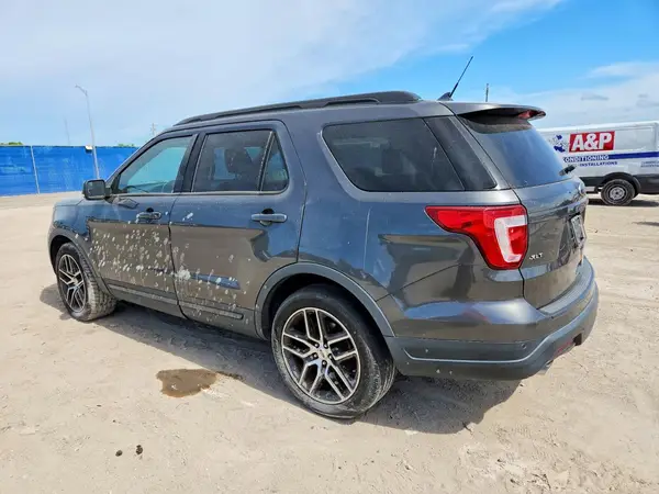 1FM5K7DH3JGB75212 2018 FORD EXPLORER - Image 2
