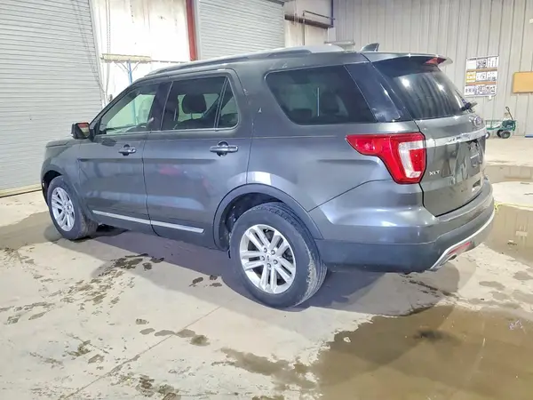 1FM5K7DH4HGA46020 2017 FORD EXPLORER - Image 2