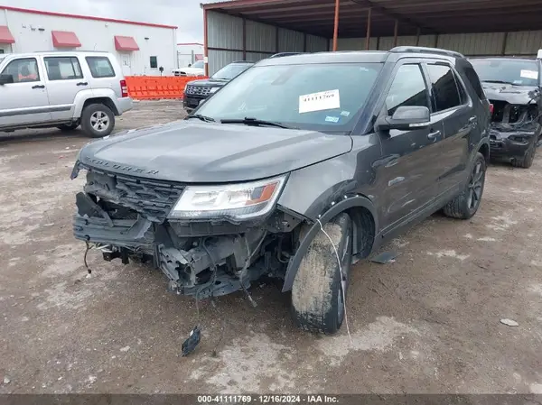 1FM5K7DH4KGA76772 2019 FORD EXPLORER - Image 2