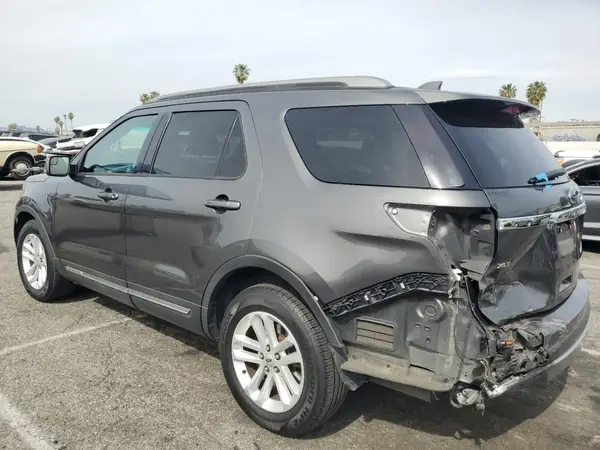 1FM5K7DH5GGC15556 2016 FORD EXPLORER - Image 2