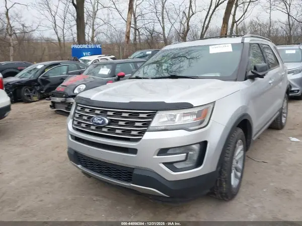 1FM5K7DH5HGA80998 2017 FORD EXPLORER - Image 2