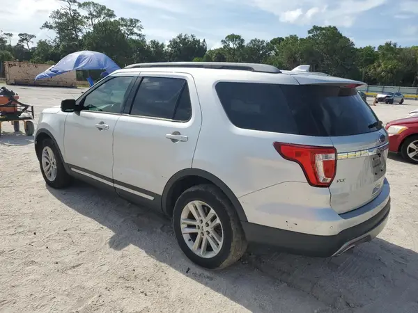1FM5K7DH5HGB87890 2017 FORD EXPLORER - Image 2