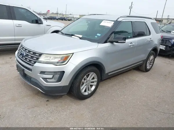 1FM5K7DH5HGC76424 2017 FORD EXPLORER - Image 2