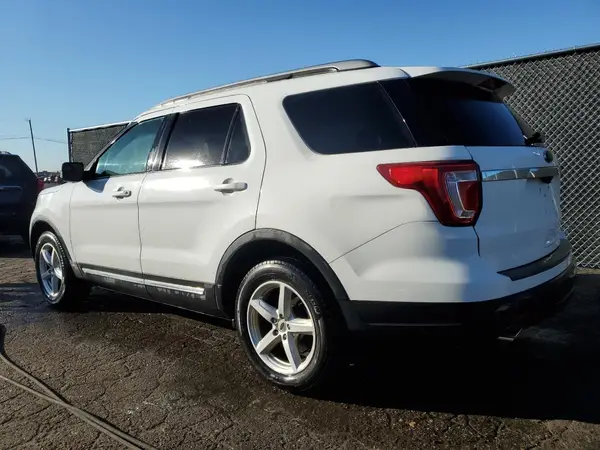 1FM5K7DH5JGC32347 2018 FORD EXPLORER - Image 2