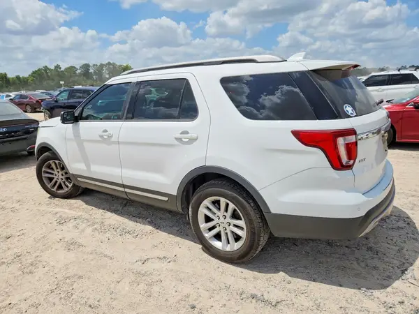 1FM5K7DH6HGB30341 2017 FORD EXPLORER - Image 2