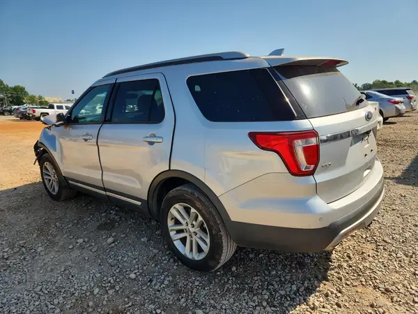 1FM5K7DH7GGA32241 2016 FORD EXPLORER - Image 2