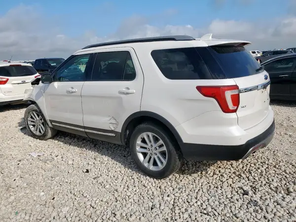 1FM5K7DH7GGB71589 2016 FORD EXPLORER - Image 2