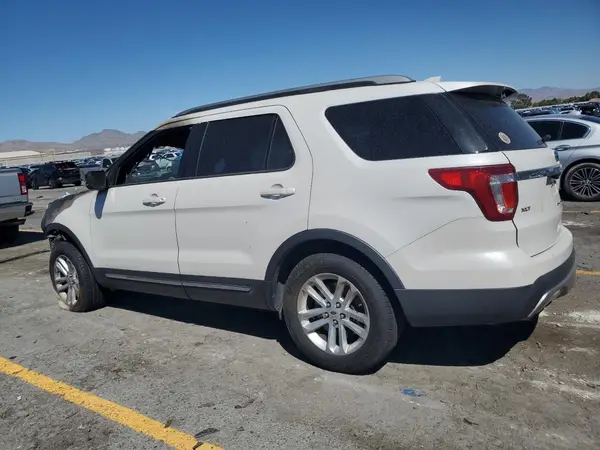 1FM5K7DH7HGB06985 2017 FORD EXPLORER - Image 2