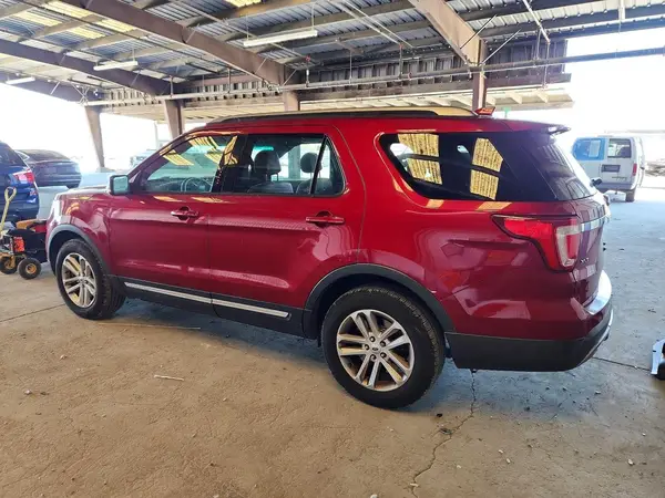 1FM5K7DH7HGB70928 2017 FORD EXPLORER - Image 2