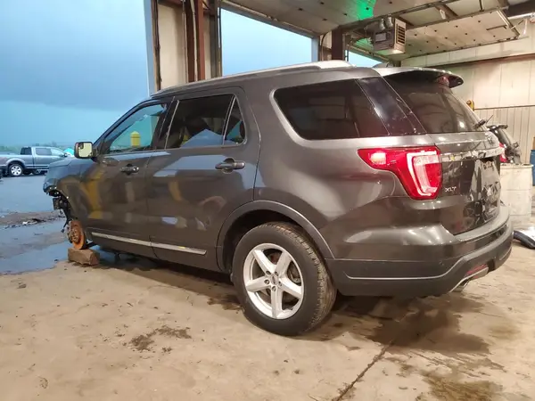 1FM5K7DH7JGC21530 2018 FORD EXPLORER - Image 2