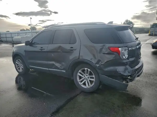 1FM5K7DH8HGD90692 2017 FORD EXPLORER - Image 2