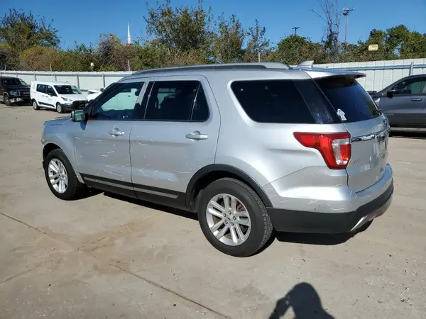 1FM5K7DH9HGA42030 2017 FORD EXPLORER - Image 2