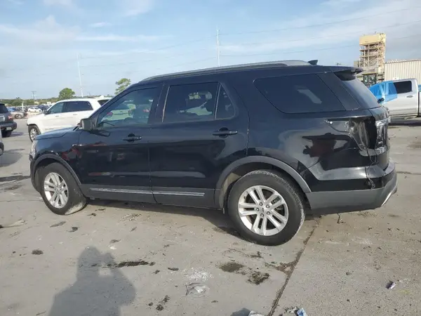 1FM5K7DH9HGA78493 2017 FORD EXPLORER - Image 2