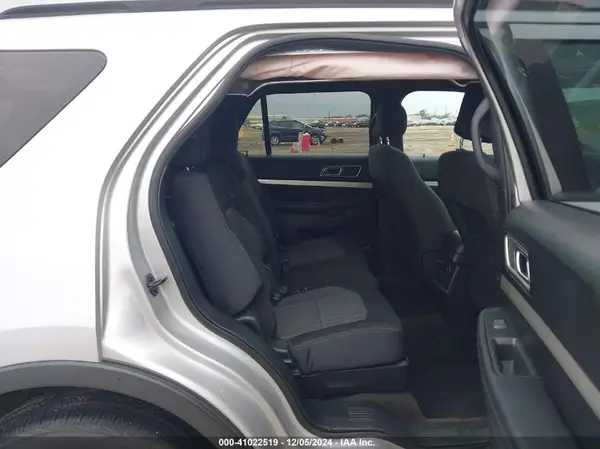 1FM5K7DH9HGD15905 2017 FORD EXPLORER - Image 8