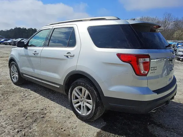1FM5K7DH9JGA39893 2018 FORD EXPLORER - Image 2