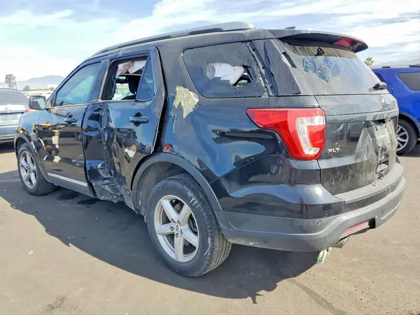 1FM5K7DH9JGA80671 2018 FORD EXPLORER - Image 2