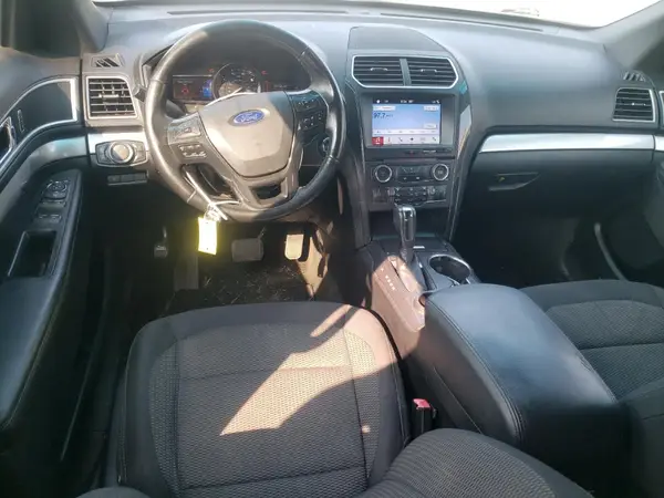 1FM5K7DHXHGA31697 2017 FORD EXPLORER - Image 8