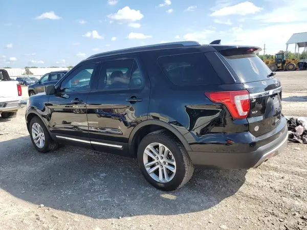 1FM5K7DHXHGA32820 2017 FORD EXPLORER - Image 2