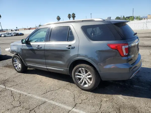 1FM5K7DHXHGA33983 2017 FORD EXPLORER - Image 2