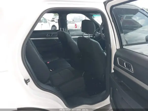 1FM5K7DHXHGB38068 2017 FORD EXPLORER - Image 8