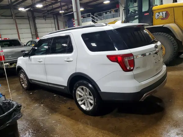 1FM5K7DHXHGC04912 2017 FORD EXPLORER - Image 2