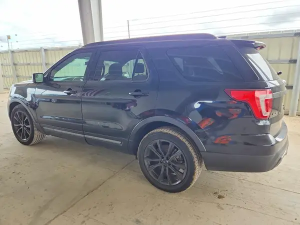 1FM5K7DHXHGC91761 2017 FORD EXPLORER - Image 2