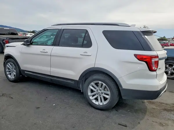 1FM5K7DHXHGE00381 2017 FORD EXPLORER - Image 2