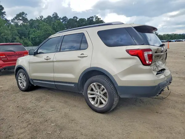 1FM5K7DHXHGE10974 2017 FORD EXPLORER - Image 2