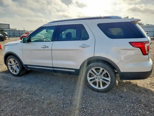 1FM5K7F80GGB72869 2016 FORD EXPLORER - Image 2
