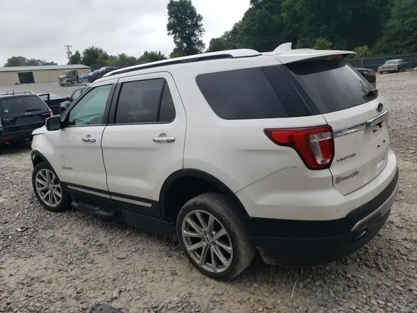 1FM5K7F80HGC26561 2017 FORD EXPLORER - Image 2