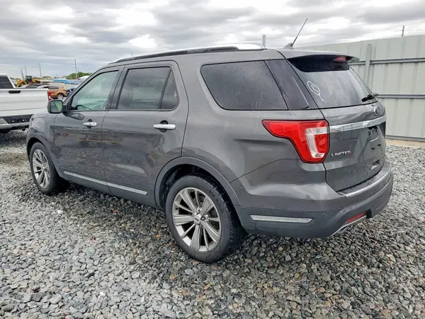 1FM5K7F80JGA15608 2018 FORD EXPLORER - Image 2