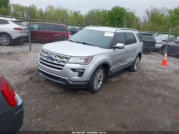 1FM5K7F80KGB11739 2019 FORD EXPLORER - Image 2