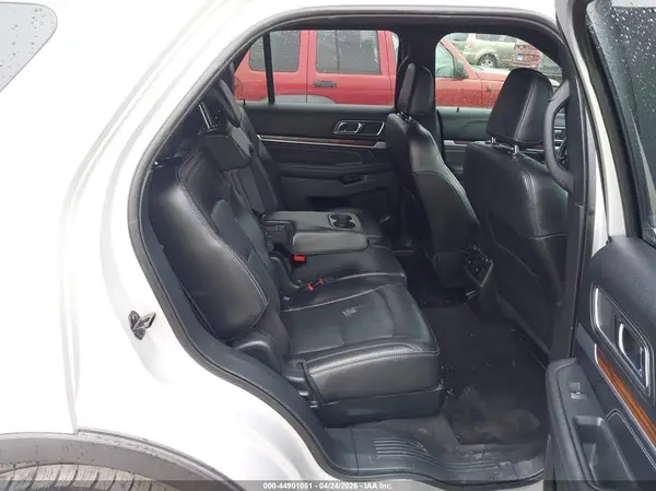 1FM5K7F80KGB11739 2019 FORD EXPLORER - Image 8
