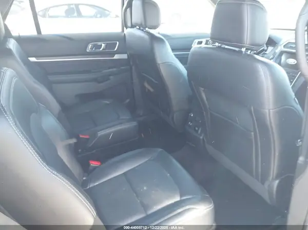 1FM5K7F81HGD15877 2017 FORD EXPLORER - Image 8