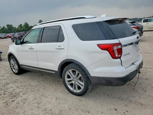 1FM5K7F81HGD39743 2017 FORD EXPLORER - Image 2