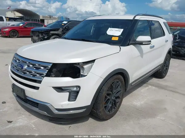 1FM5K7F81JGC63611 2018 FORD EXPLORER - Image 2
