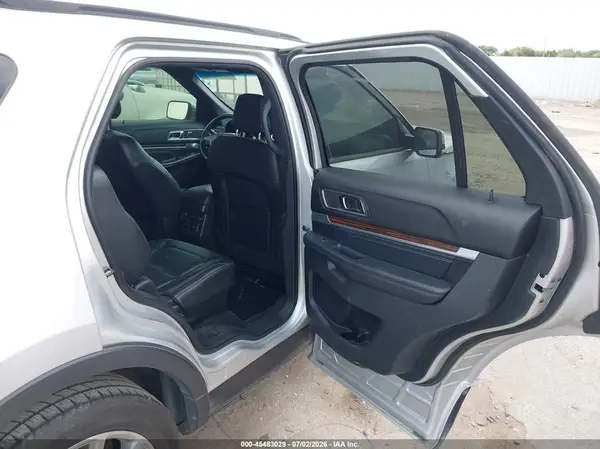 1FM5K7F82HGA75058 2017 FORD EXPLORER - Image 8