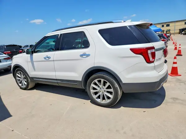 1FM5K7F82HGB62524 2017 FORD EXPLORER - Image 2