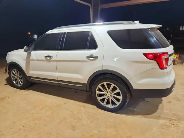 1FM5K7F82HGB80540 2017 FORD EXPLORER - Image 2