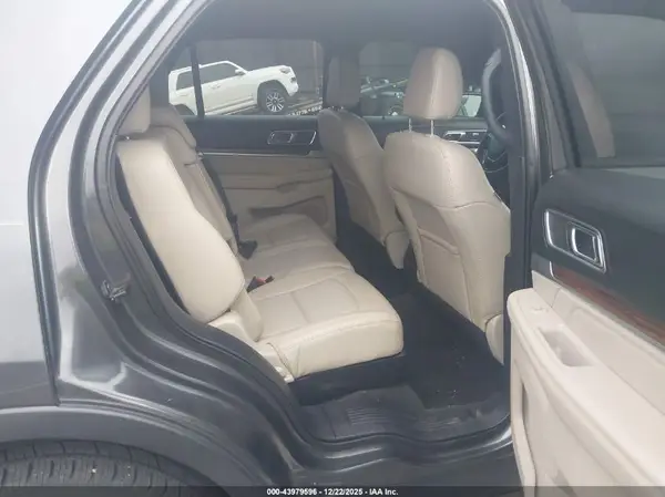 1FM5K7F82JGA81786 2018 FORD EXPLORER - Image 8