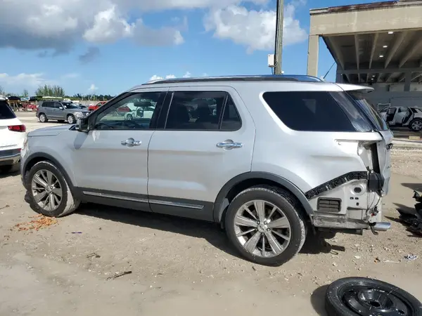 1FM5K7F82JGB32946 2018 FORD EXPLORER - Image 2