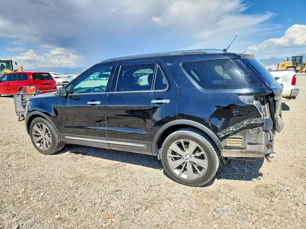 1FM5K7F82JGB66790 2018 FORD EXPLORER - Image 2